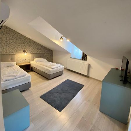 Adi&Nicol Hotel Sibiu Ngoại thất bức ảnh